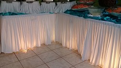 Te ofrecemos buffet con luces.